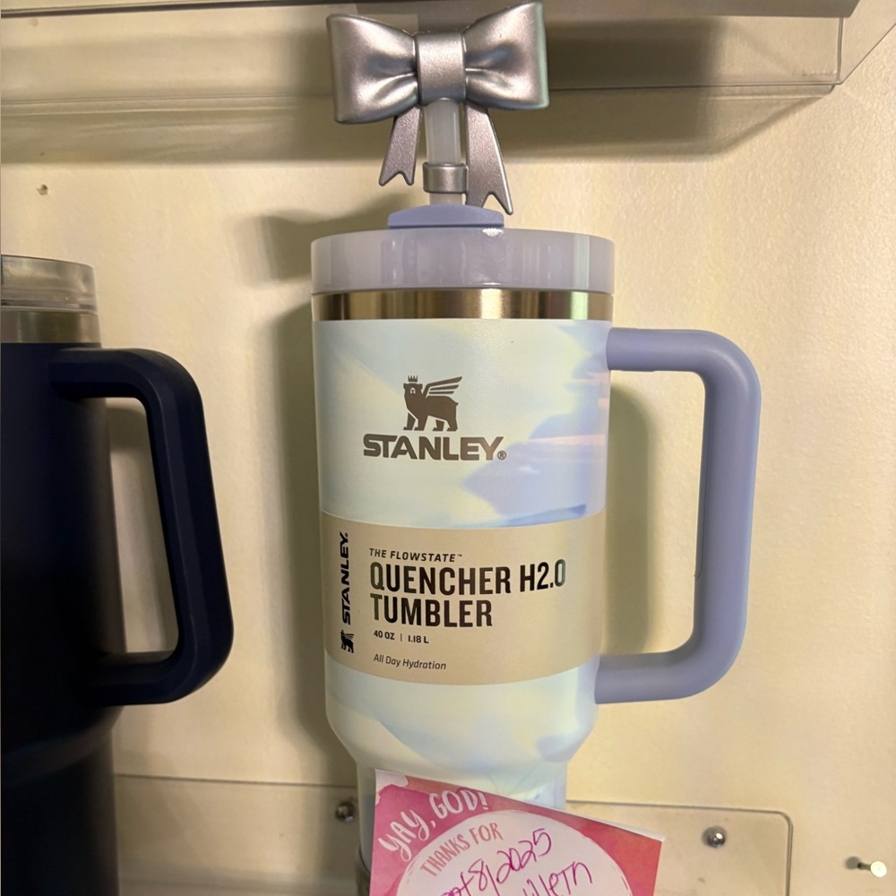 STANLEY Cup Quencher H2o Tumbler 40 OZ Cool Serene Brushstroke‎ NWT